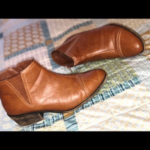 Brown ankle boots
